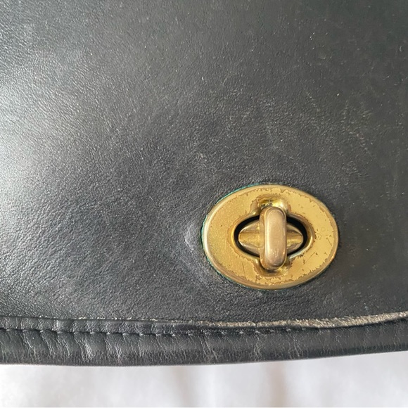 Coach Black Vintage Compact Pouch Shoulder Bag - Picture 7 of 10